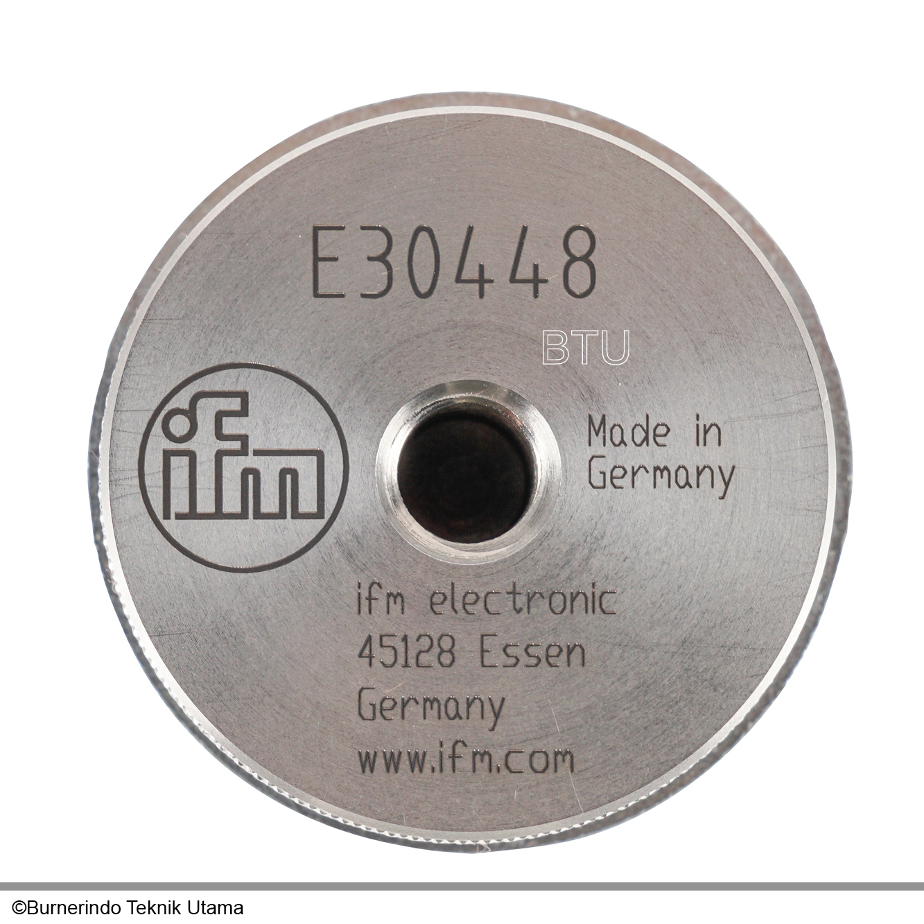 E30448