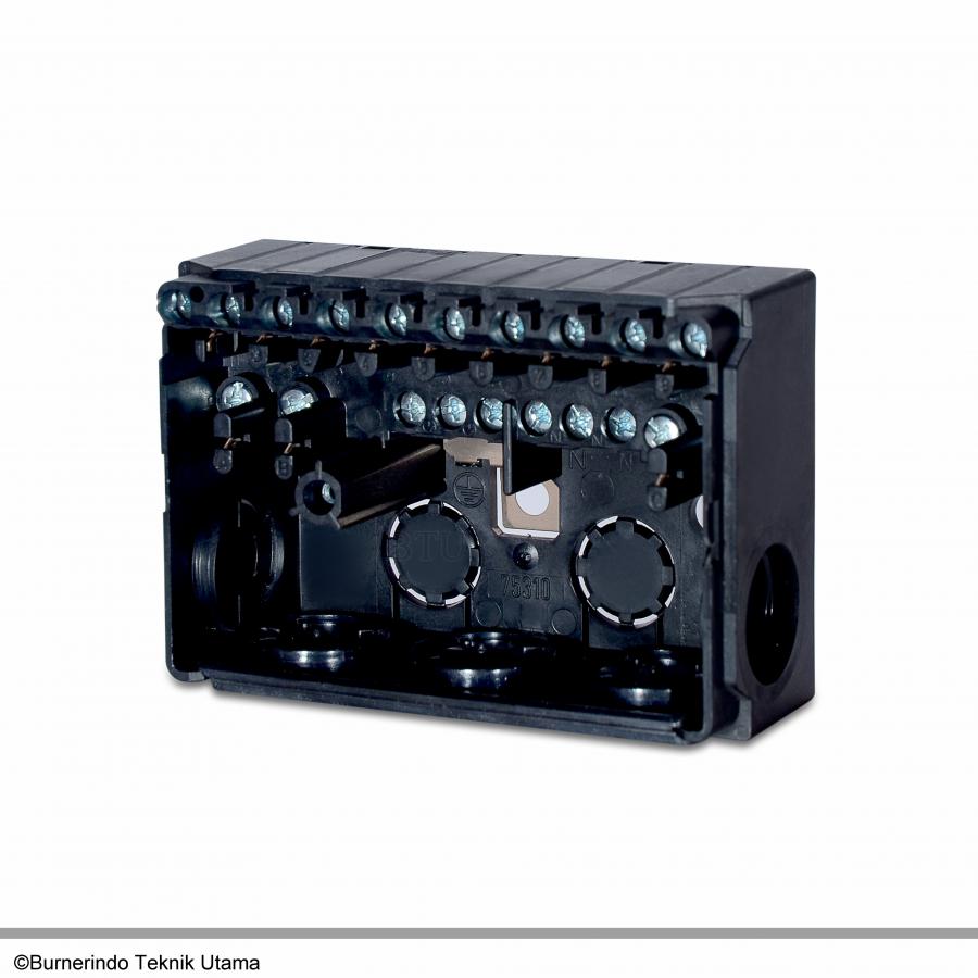 Base 75310 12-pole + PG Plate